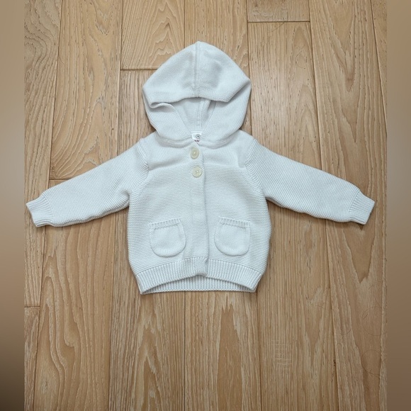 HANNA ANDERSSON Girl White Knit Cardigan Size 70 6-12 Months 100% Organic Cotton - Picture 1 of 3
